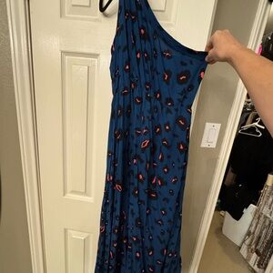 Stylish Blue and Red Patterned Dress
